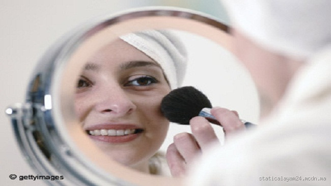 هل يجوز المكياج في الصيام؟ كل ما يجب أن تعرفه حول الموضوع