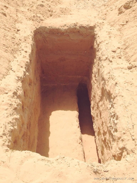 هل يجب أن يكون ثمن الكفن من مال الميت؟ الإجابة قد تفاجئك