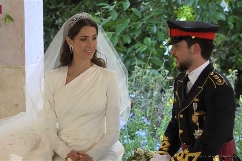 من حضر من المغرب لزفاف ولي عهد الأردن؟