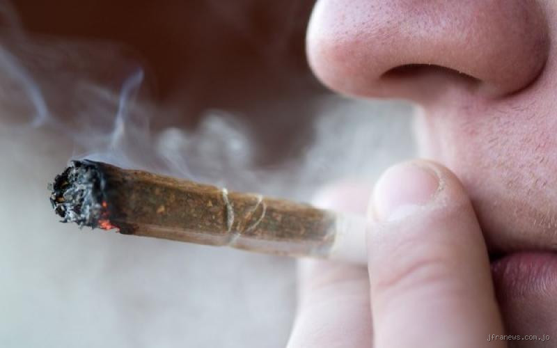 هل تقبل صلاة من يدخن الحشيش؟ الحقيقة التي يجب أن تعرفها