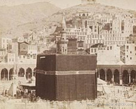 من هو أول من بنى المسجد الحرام؟ تعرف على تاريخ البناء العظيم